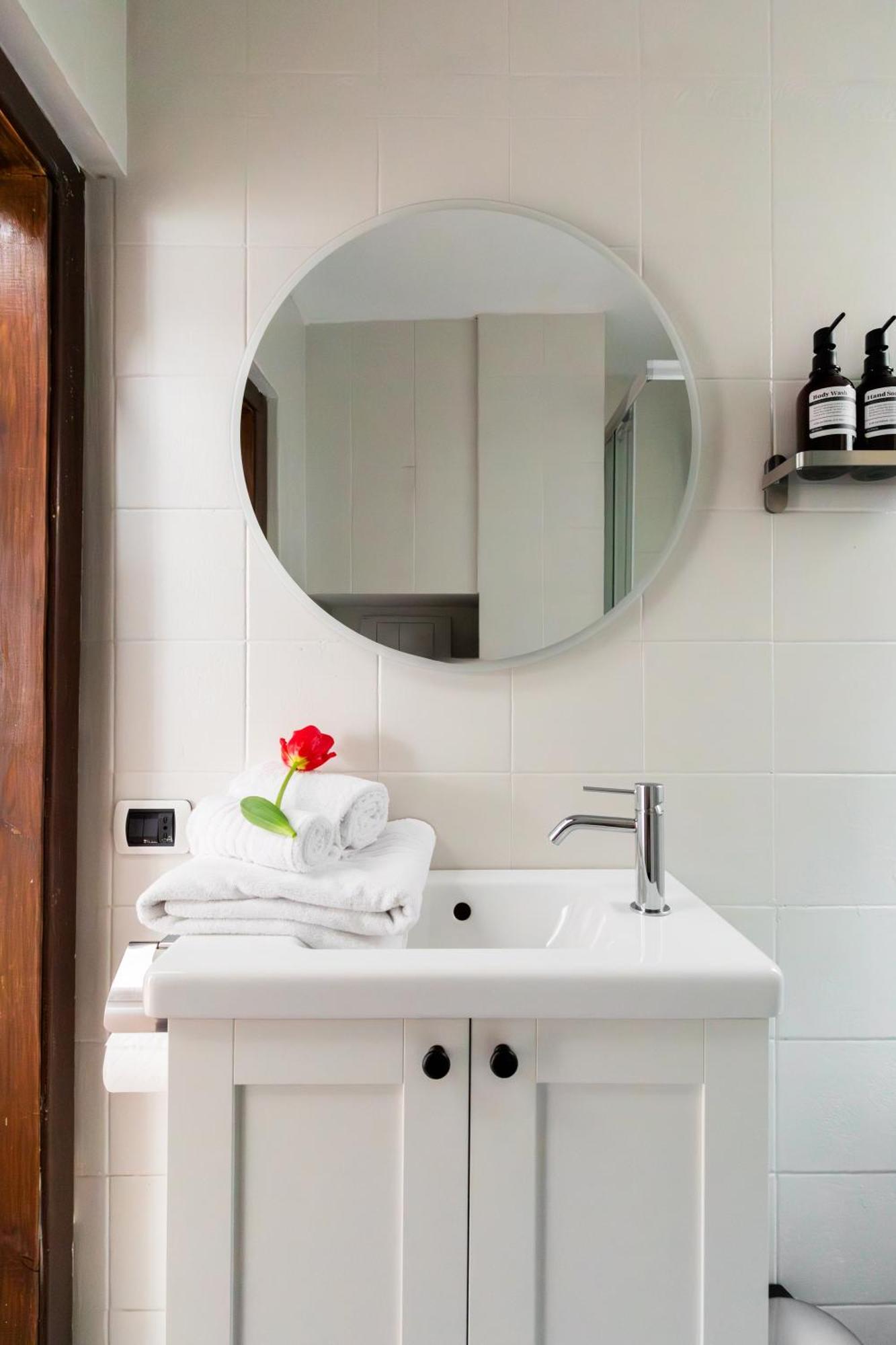 Trastevere Boutique Apartment Rzym Zewnętrze zdjęcie